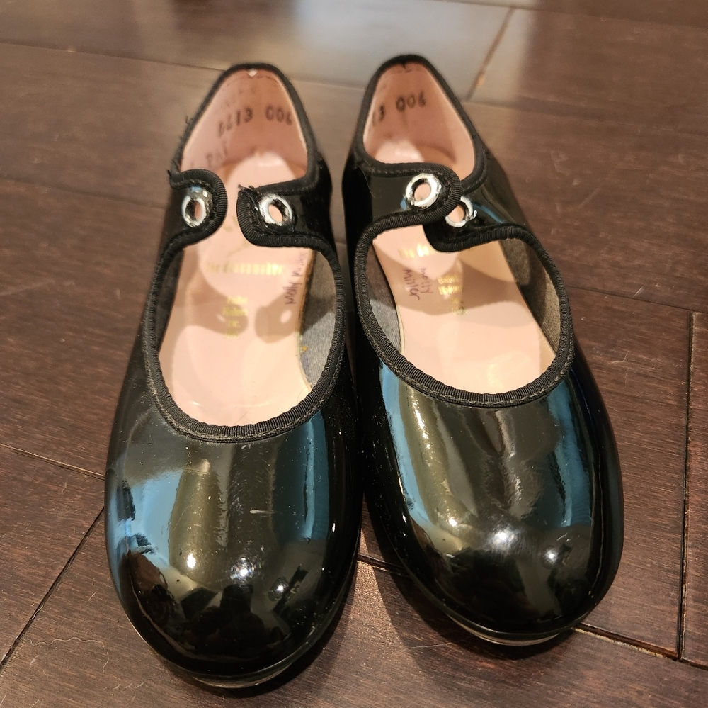 Capezio Black Shiny Tap Shoes Size 10M